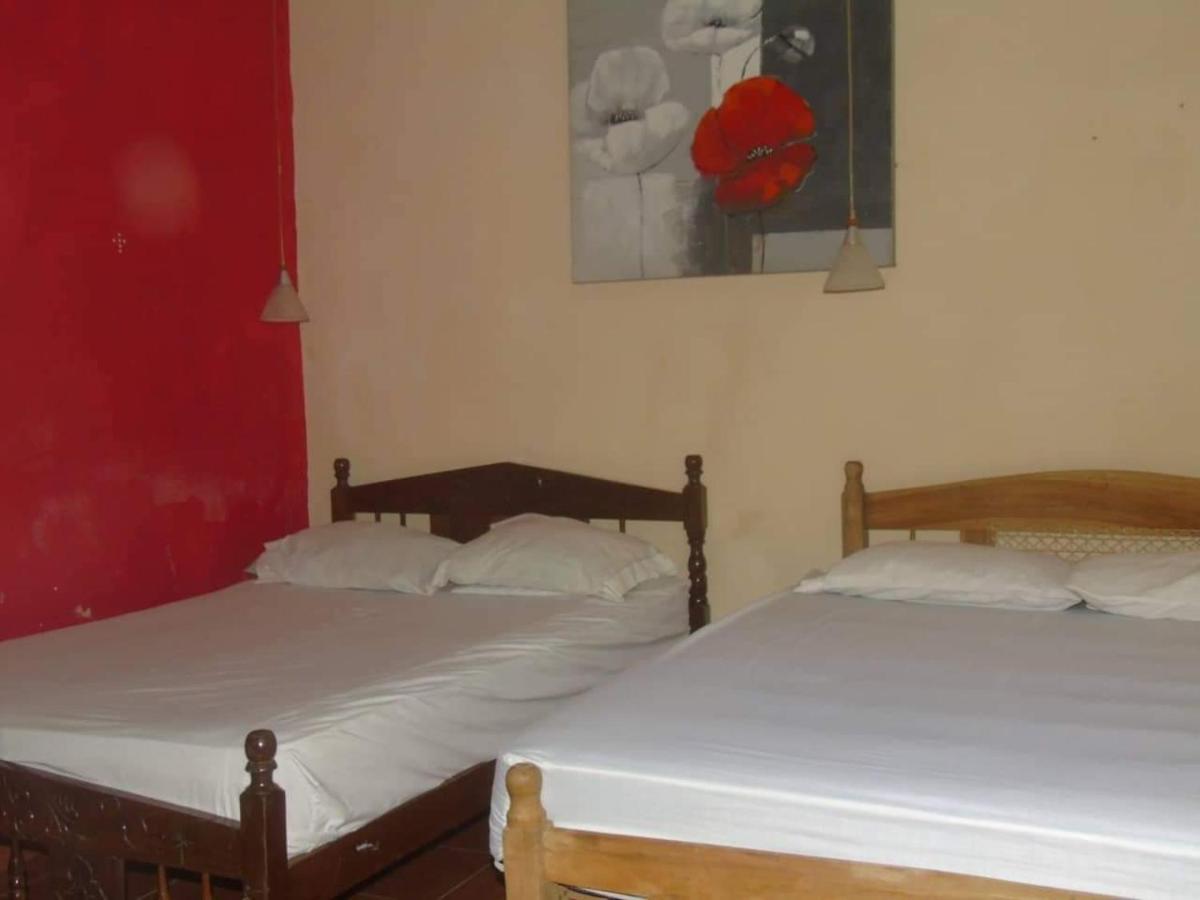 Hostal Vacaciones Nicas León المظهر الخارجي الصورة