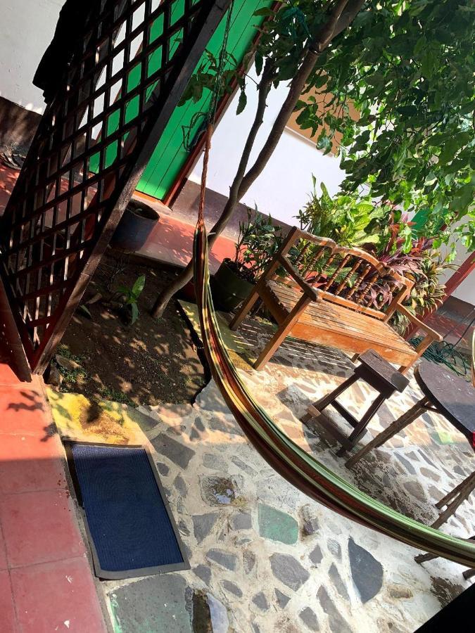 Hostal Vacaciones Nicas León المظهر الخارجي الصورة