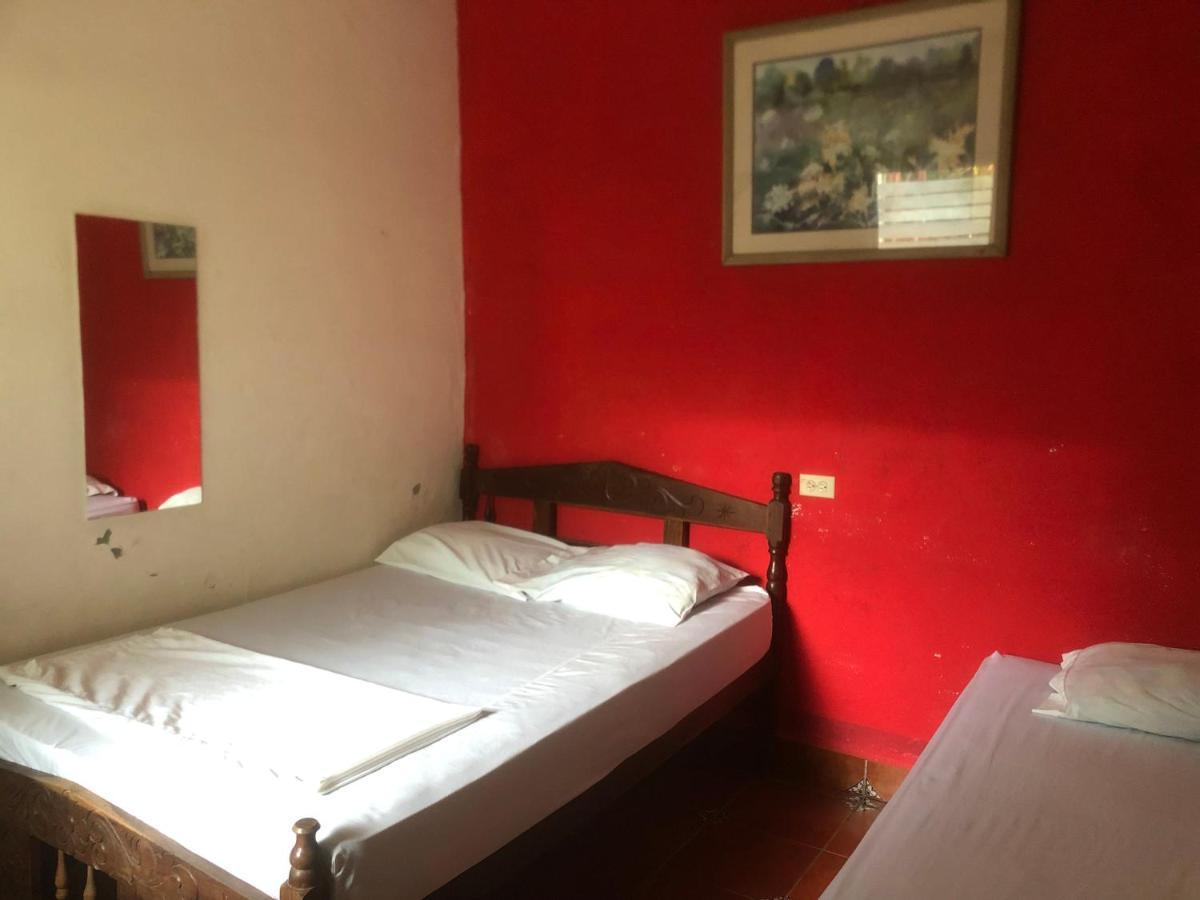 Hostal Vacaciones Nicas León المظهر الخارجي الصورة